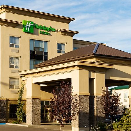 Holiday Inn & Suites Lloydminster By Ihg Buitenkant foto